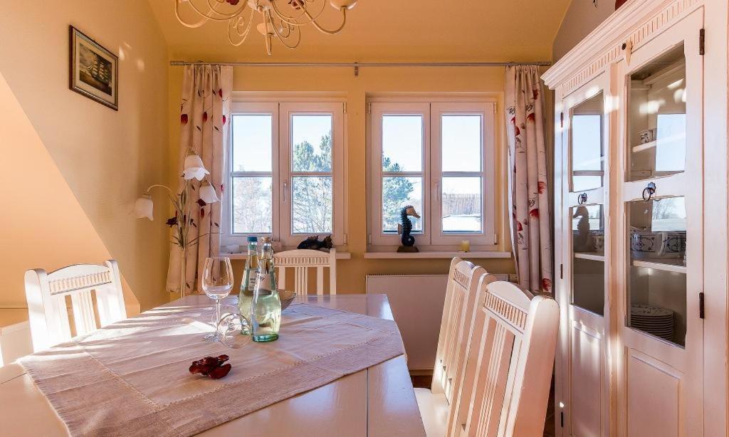 Madlen Apartment Ahrenshoop Exterior photo